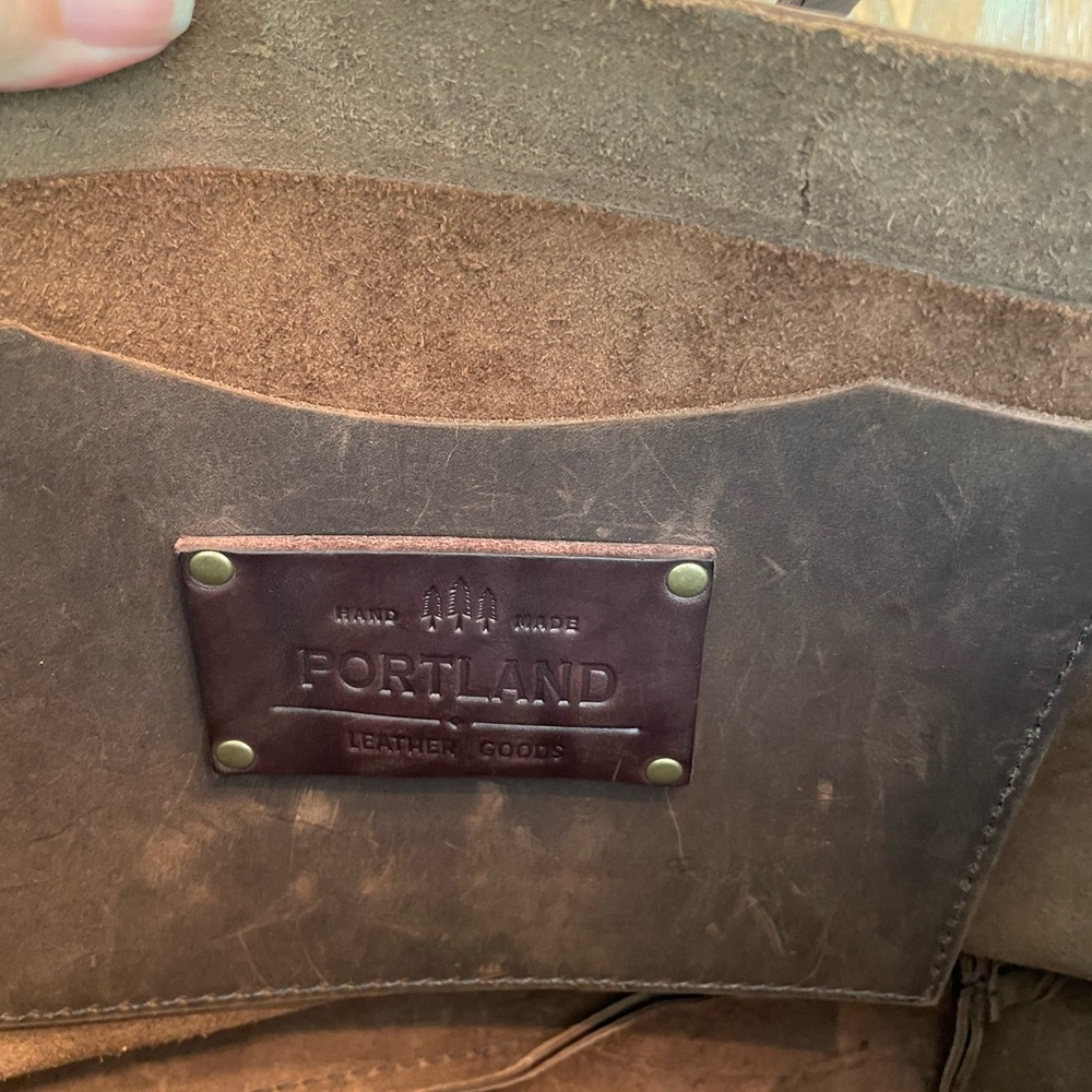 Portland Leather Dark Brown Tote Bag - Picture 4 of 5